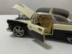Antiga Miniatura Ford Fairlane Crown Victoria 1955 1:24 Branco
