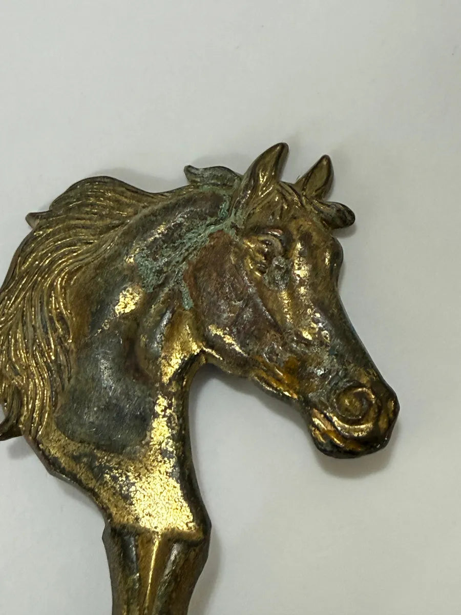 Puxador Antigo Cabeça De Cavalo Em Metal 10x6cm