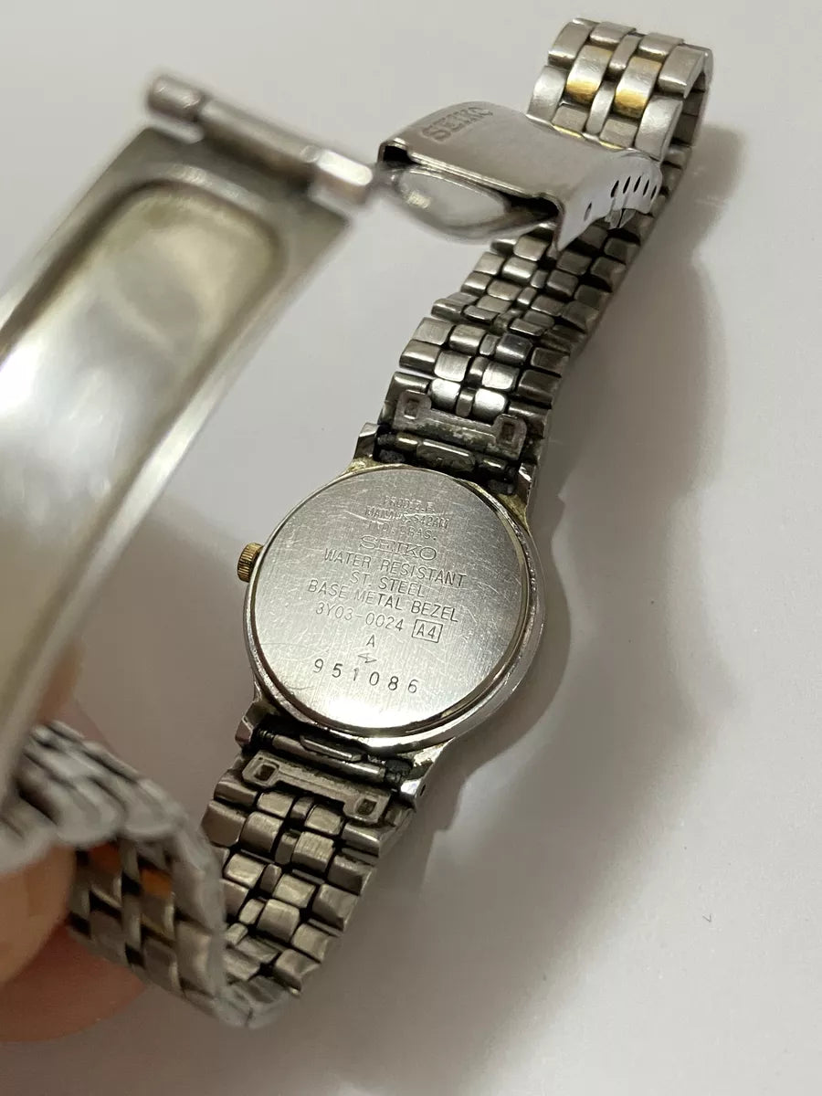 Relógio Antigo Seiko Day Date Quartz Japan Dourado E Prata