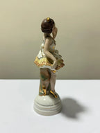 Estatueta Antiga Bailarina De Porcelana Pintada À Mão