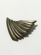 Broche Antigo Barco À Vela Náutico Assinado Pierre Cardin