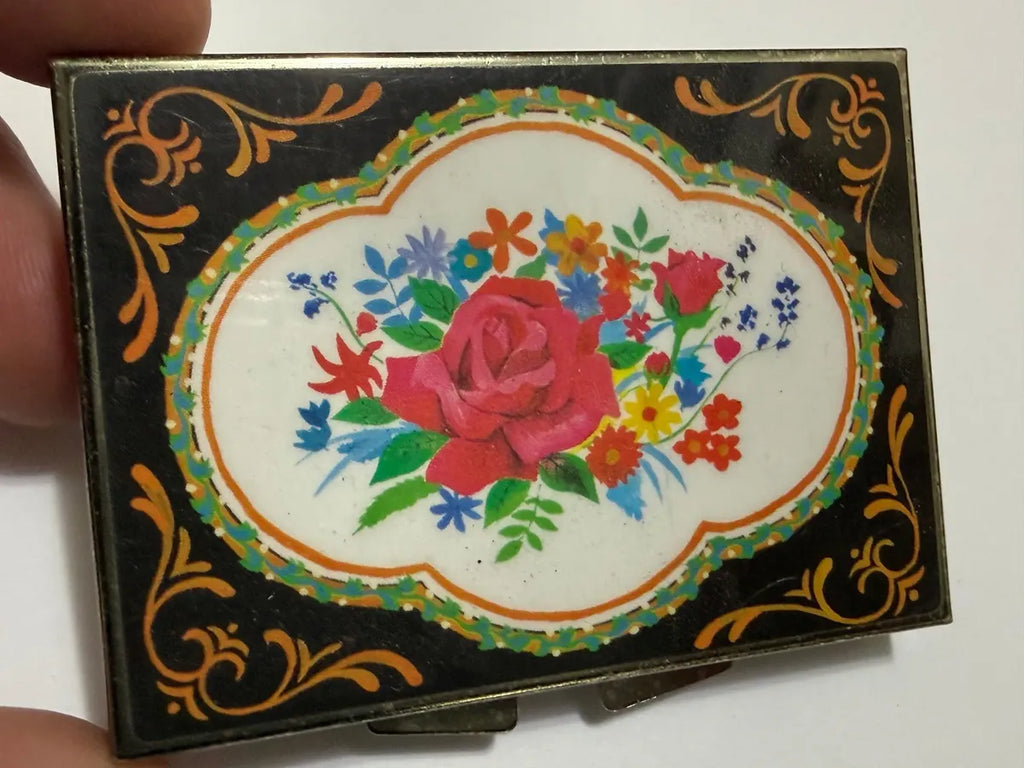 Caixa Porta Pó Compacto Antiga Em Metal Floral Com Espelho