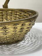 Cesta Antiga Dourada Oval Com Alça Em Metal