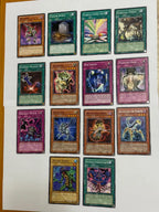 Lote 30 Cartas Yu-gi-oh Konami Originais Variadas Antigas