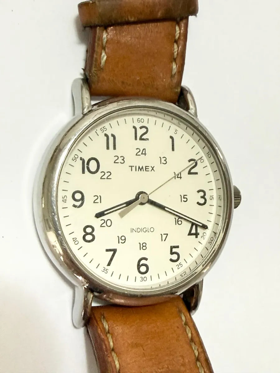 Relógio Timex Indiglo Clássico Pulseira Couro Marrom