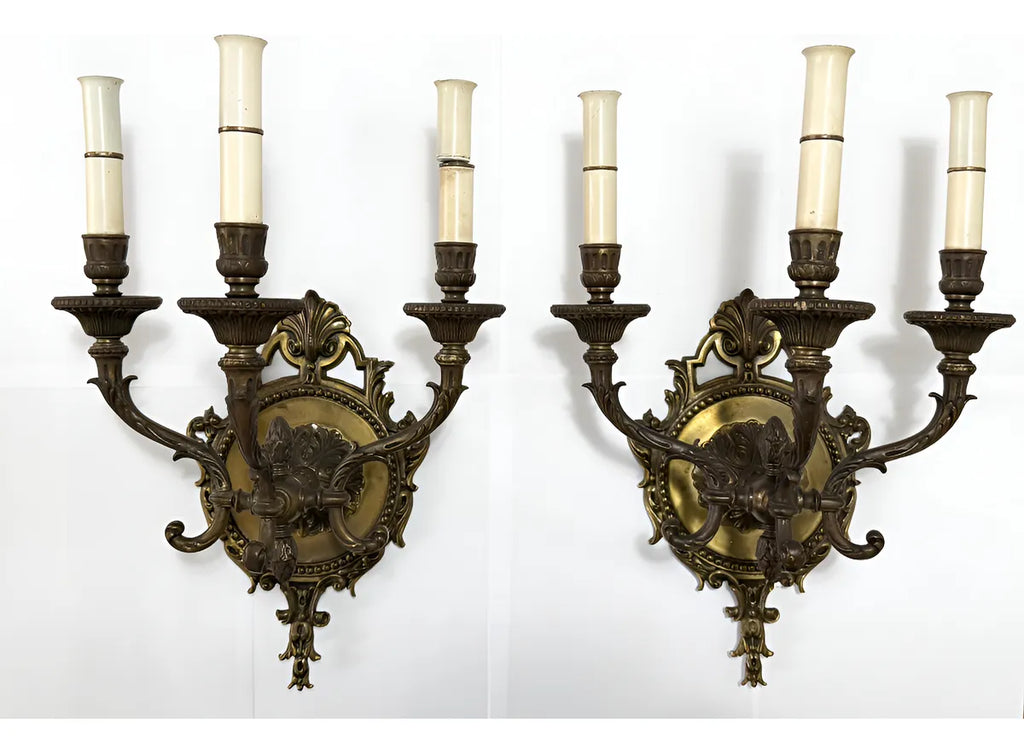 Arandelas Antigas Em Bronze 3 Braços Estilo Luís Xv Par