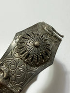 Bracelete Antigo Oriental Trabalhado Camelos E Mão Hamsá