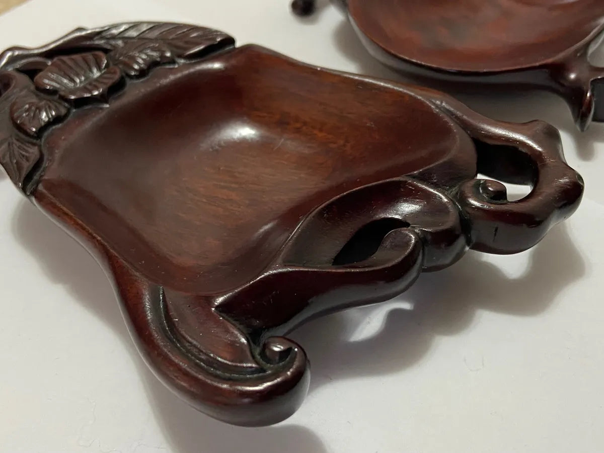 Par De Tigelas Chinesas Antigas Em Madeira Nobre Esculpida