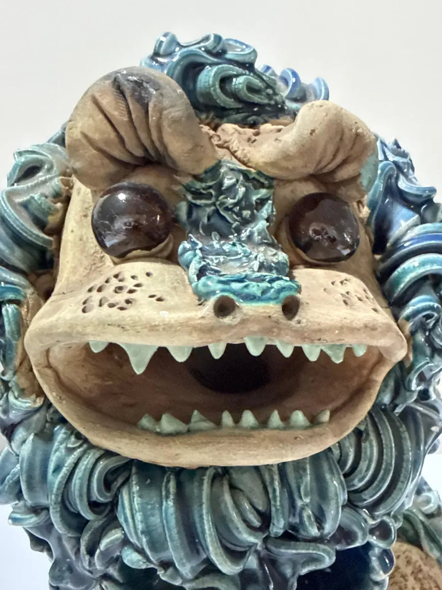 Escultura Antiga Leão Guardião Cerâmica - Violeta Piccolo