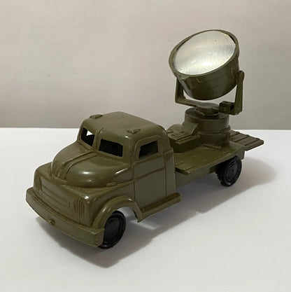 Antigo Caminhão Militar Com Holofote Balila