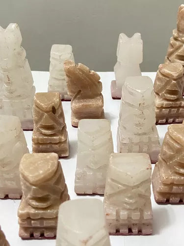 Antigas Peças De Xadrez Em Mármore Pedra Onix Asteca