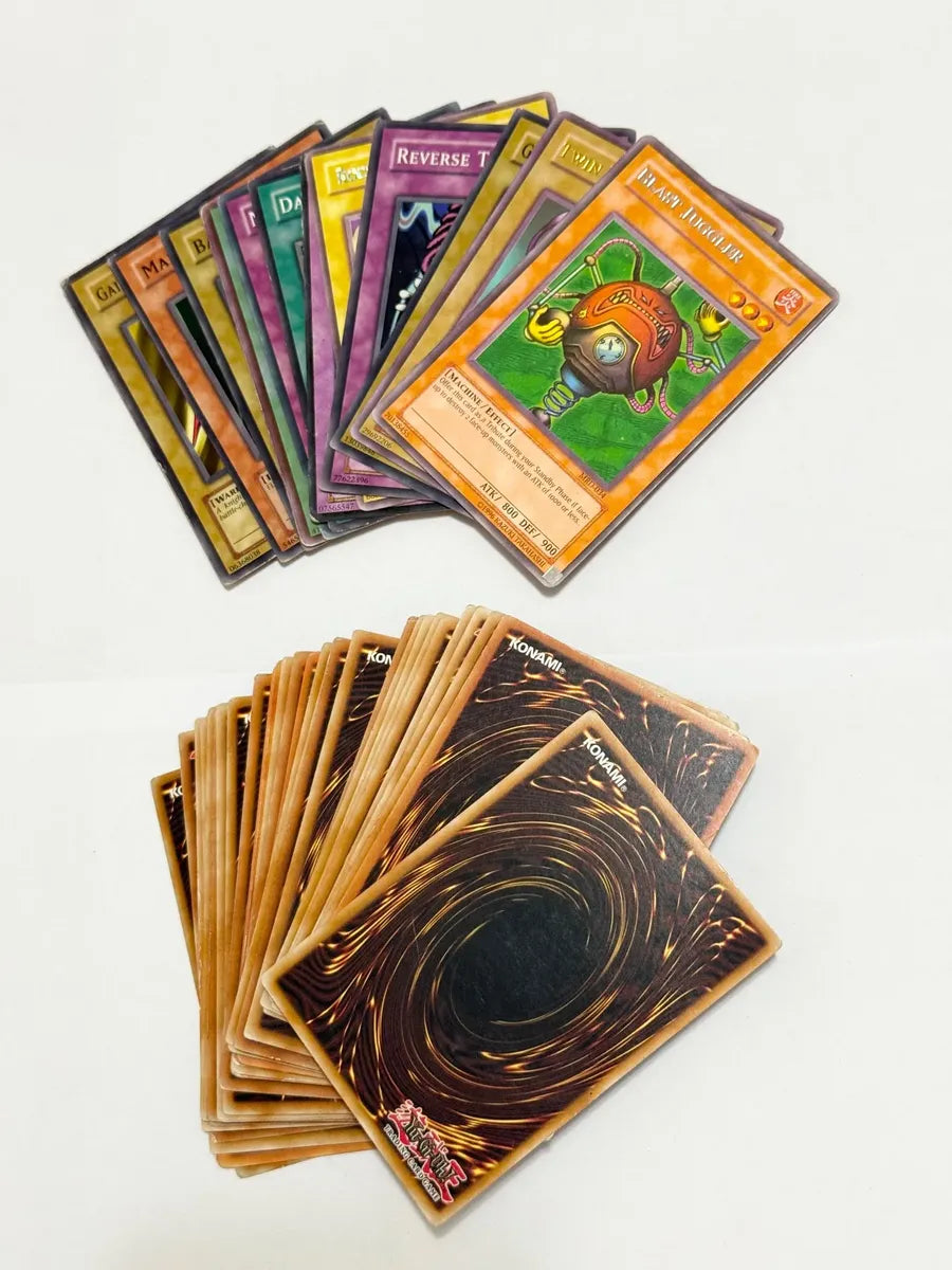 Lote 48 Cartas Yu-gi-oh Originais Konami Antigas