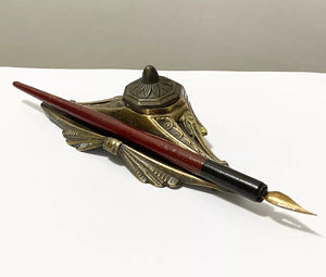 Descriptive image text