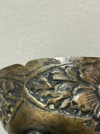 Antiga Tigela Artesanal Com Flores E Detalhes Dourados