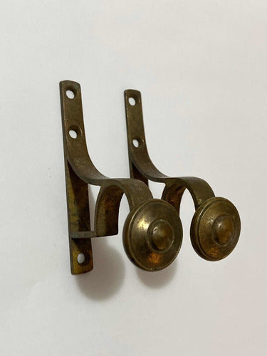 2 Suportes Antigos De Bronze Para Cortina - Lote 07