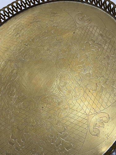 Bandeja Antiga Dourada Com Desenhos Florais