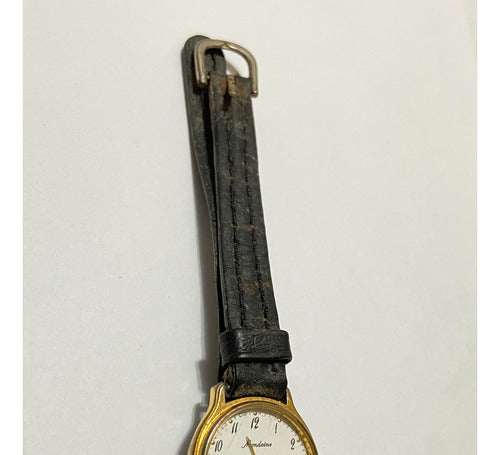 Relógio Antigo Mondaine Dourado E Branco