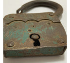 Cadeado Antigo Em Metal Med. 11,5 X  7,5cm