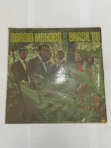Antigo Lp Vinil Disco Sergio Mendes Brasil 66