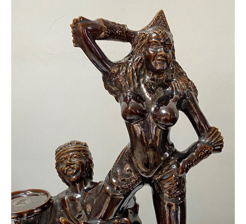 Escultura Antiga Casal Sambista Em Cerâmica