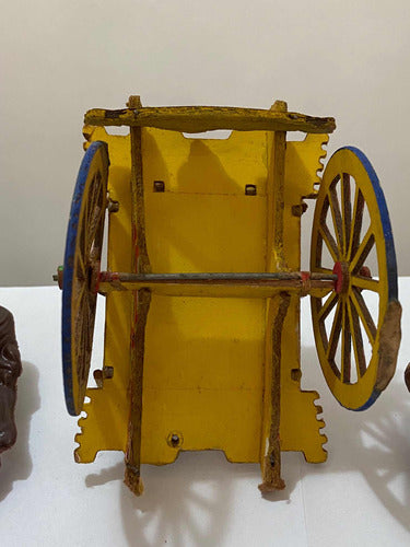 Antiga Mini Carroça Siciliana Com Cavalo E Figuras