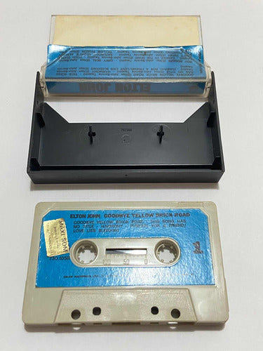 Antiga Fita Cassete K7 Elton John Goodbye Yellow Brick Road